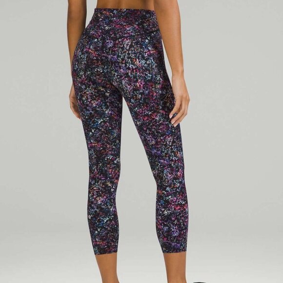 Lululemon Women’s Size 4 Base Pace High-Rise Floral Spray Nulux Leggings - Picture 9 of 10